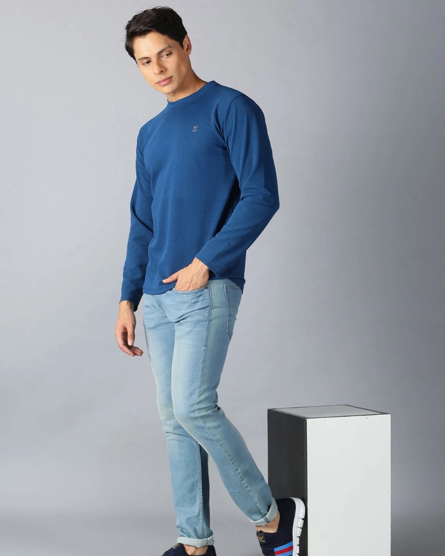 Blue Full-sleeve T-shirt