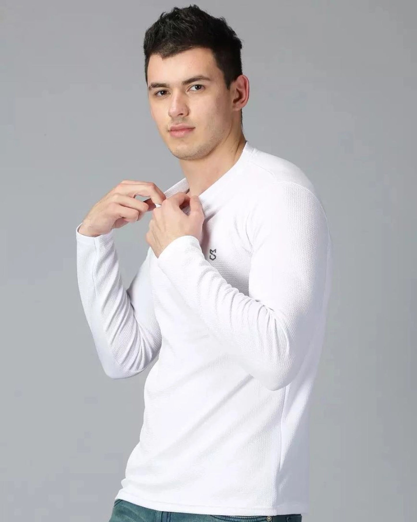 White Full-sleeve T-shirt